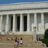  Lincoln Memorial